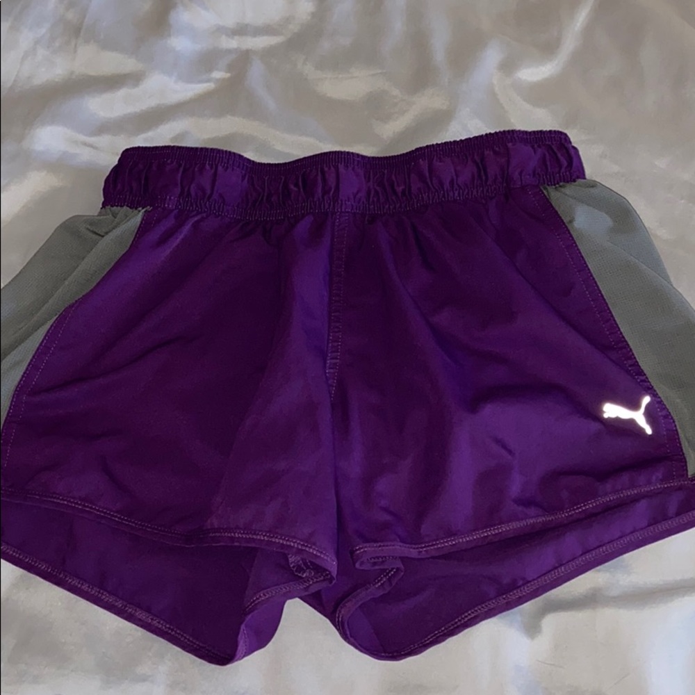 Athletic shorts